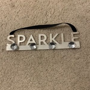 “sparkle” jewelry hanger